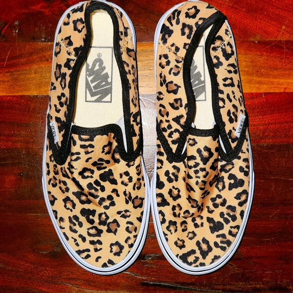 COPY - Womens Vans size 7 - Picture 1 of 3
